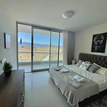 Apartman Sea Breeze Suites By The Coast *